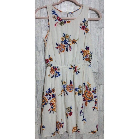 Old Navy Dresses & Skirts - Old Navy Dress Floral Sleeveless Summer Y2K Keyhole Size Small MISSING BELT